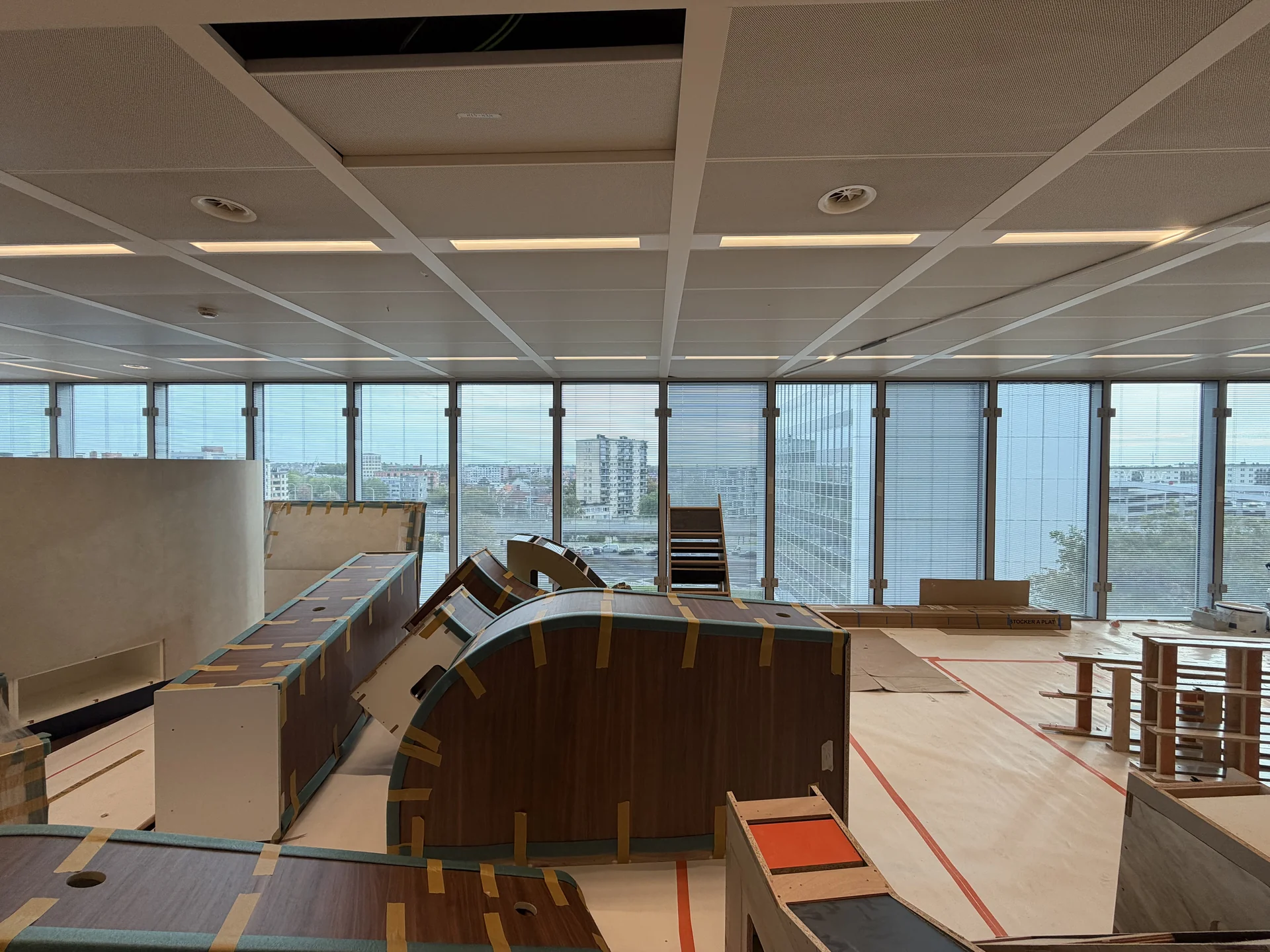 Construction des gradins de la Tribune pendant le chantier Silverfin
